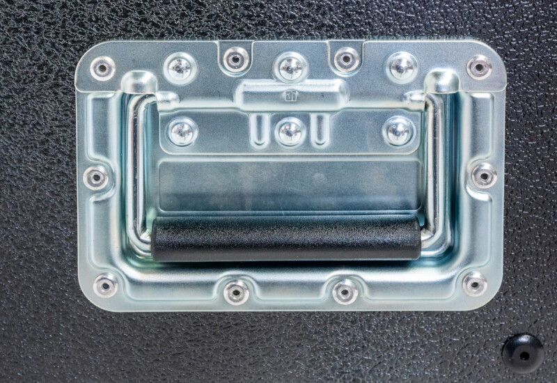 Touring rack flight case with sliding door