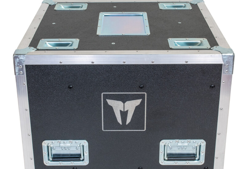 Touring rack flight case with sliding door