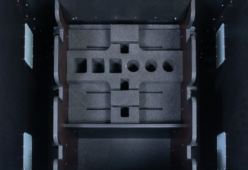 Flight case for Portman Evo P2 with 3 compartments